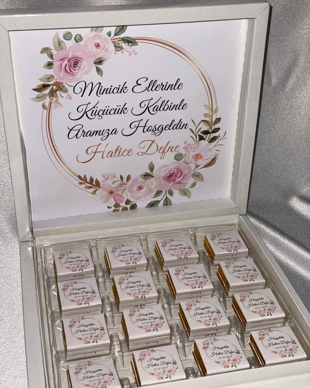 chocobox - gepersonaliseerde chocolade met tekst / foto - isteme cikolata - kiz isteme - damat - new born gift - kraamcadeau - pasgeboren baby kado - verjaardag Alt-tekst bewerken