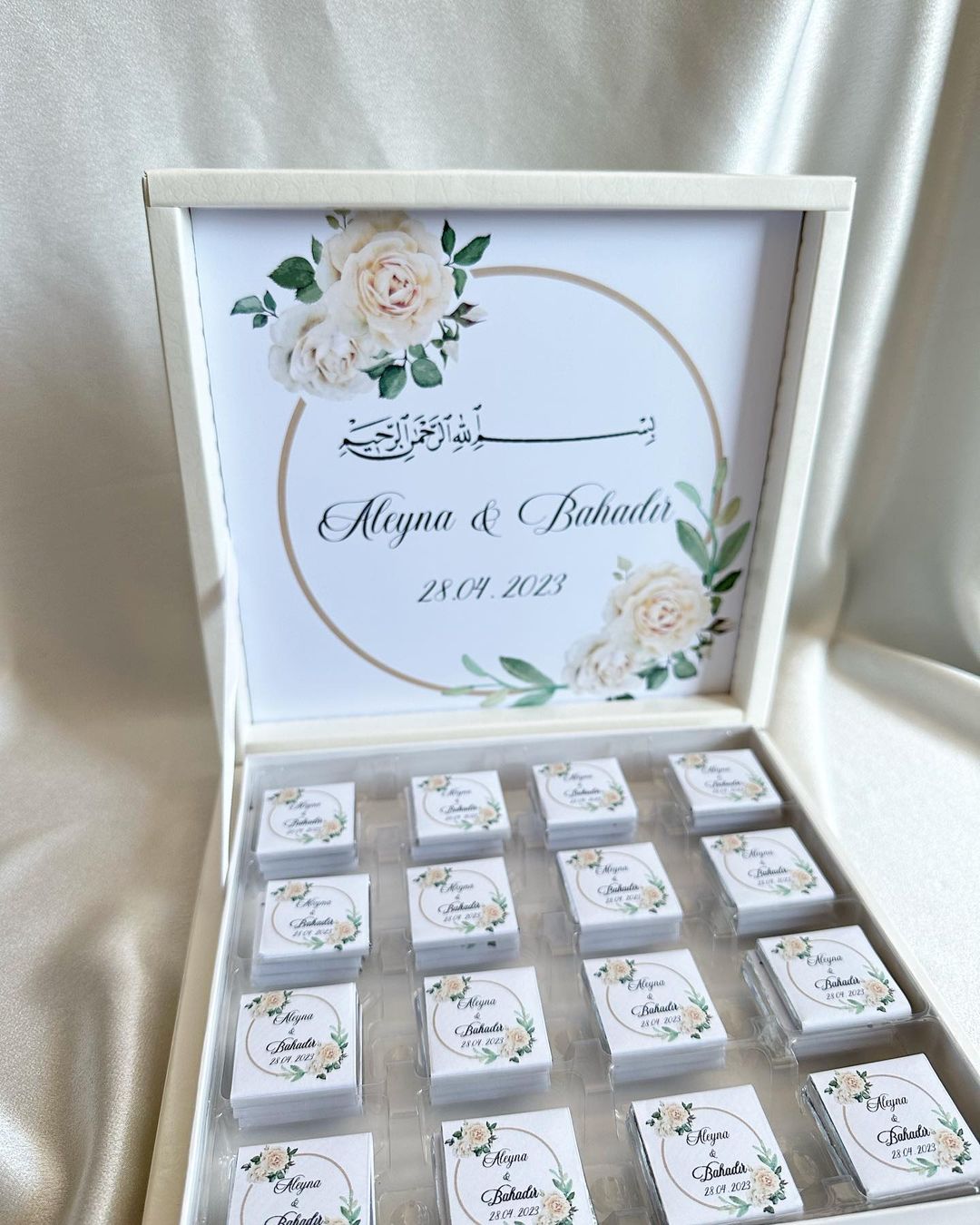 chocobox - gepersonaliseerde chocolade met tekst / foto - isteme cikolata - kiz isteme - damat - new born gift - kraamcadeau - pasgeboren baby kado - verjaardag Alt-tekst bewerken
