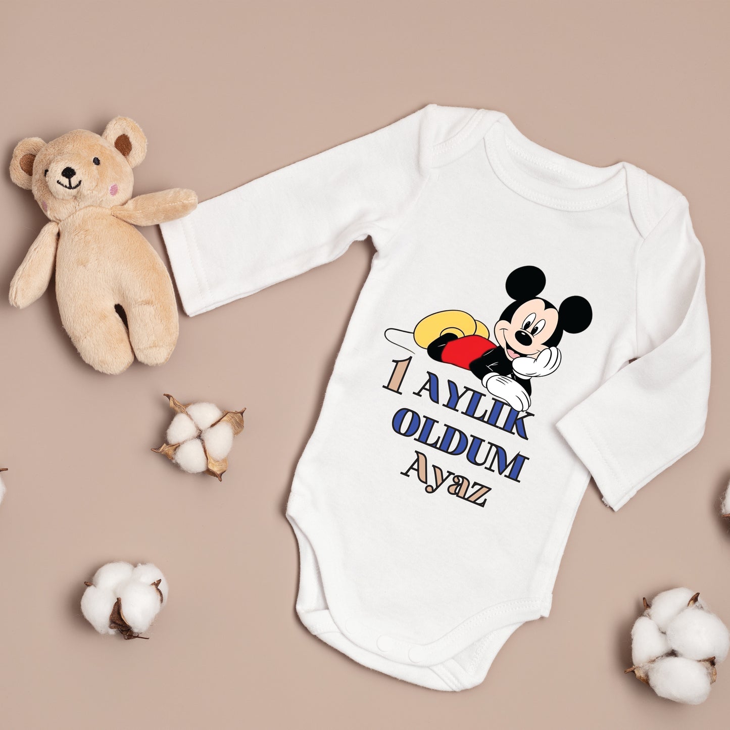 baby romper met foto en tekst - aankondiging van je baby - gepersonaliseerde baby romper - mickey mouse
