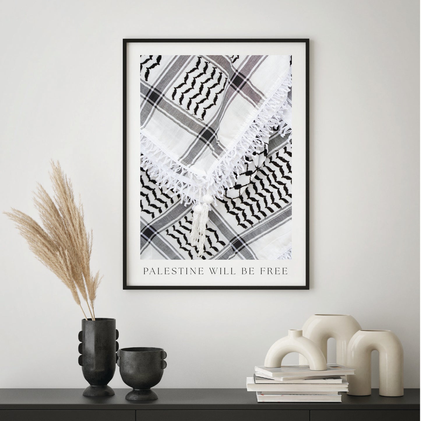 Palestina-posters, Palestijnse-cultuur, Palestijnse-strijd, Palestijnse-kunst, posters-van-Palestina, iconen-van-Palestina, geschiedenis-Palestina, Palestijnse-identiteit, politieke-posters, Palestijnse-symbolen