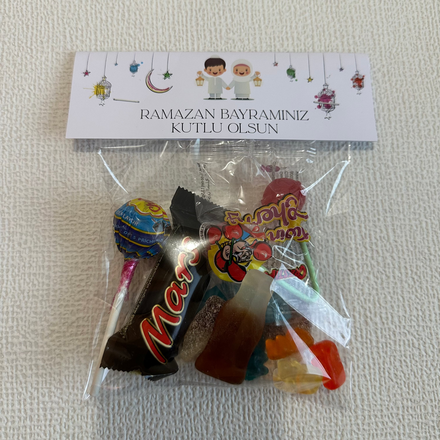 kaart snoepzakje - snoepzakje - traktatie kaart - feest - snoep - kaartje - persoonlijk viering - specialegelegenheid feestartikelen