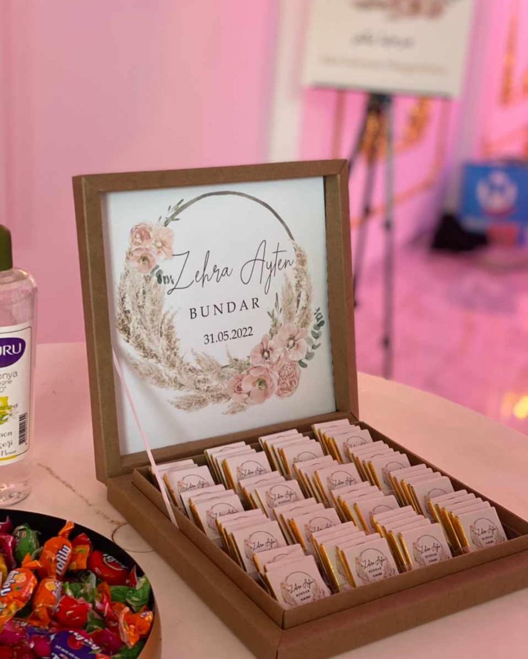 chocobox - gepersonaliseerde chocolade met tekst / foto - isteme cikolata - kiz isteme - damat - new born gift - kraamcadeau - pasgeboren baby kado - verjaardag  Alt-tekst bewerken